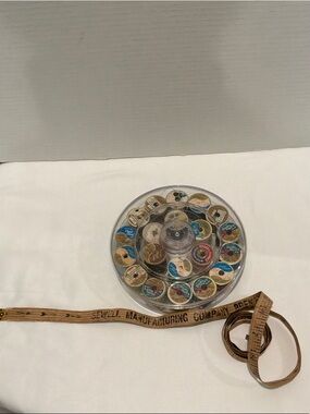 Vintage Sewing Notions Thread Tin with  cloth vintage  Tape Measure
